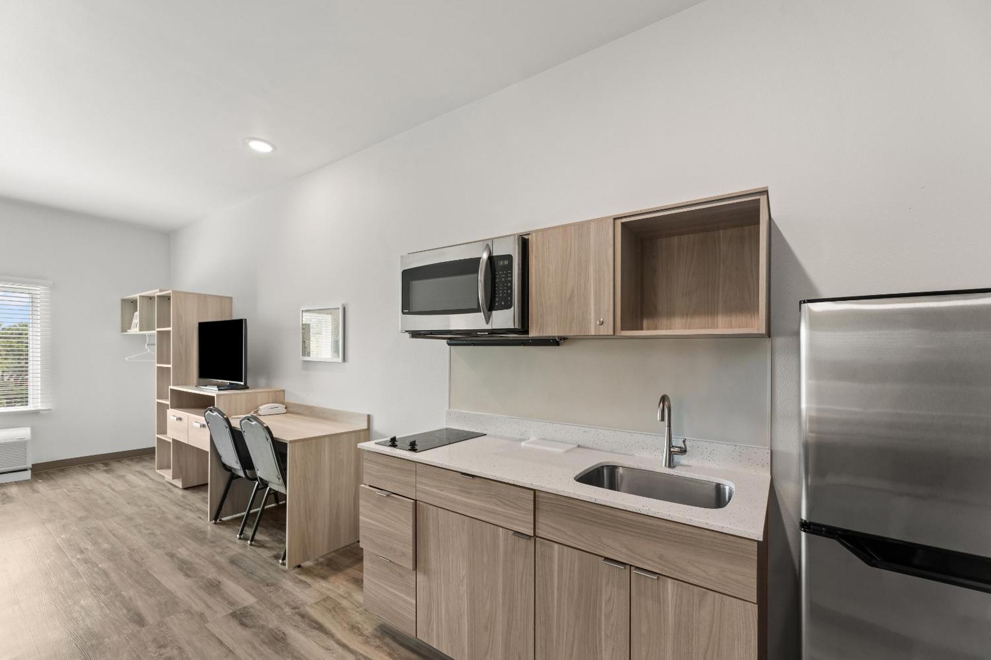 Woodspring Jackson I-20 Hotel Pearl